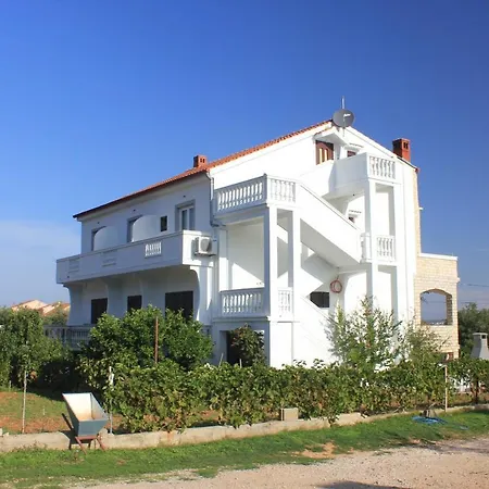 336b Apartamento Tkon