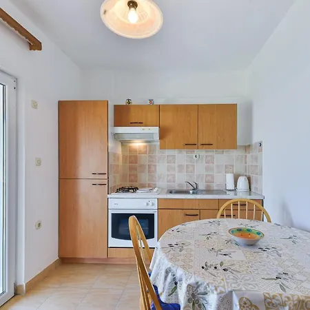 Apartment 336b